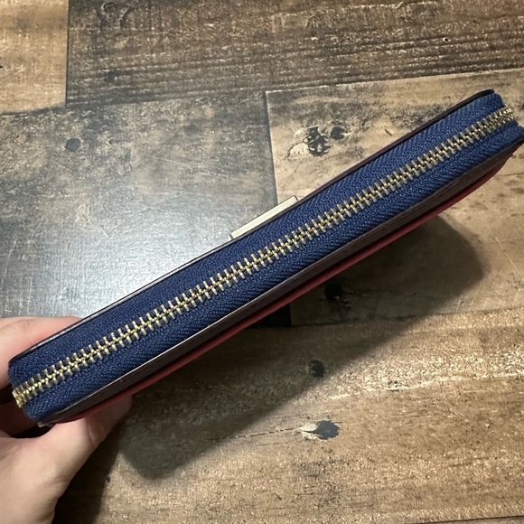 Kate Spade Laurel Way Neda Continental Striped Wallet - Picture 3 of 8